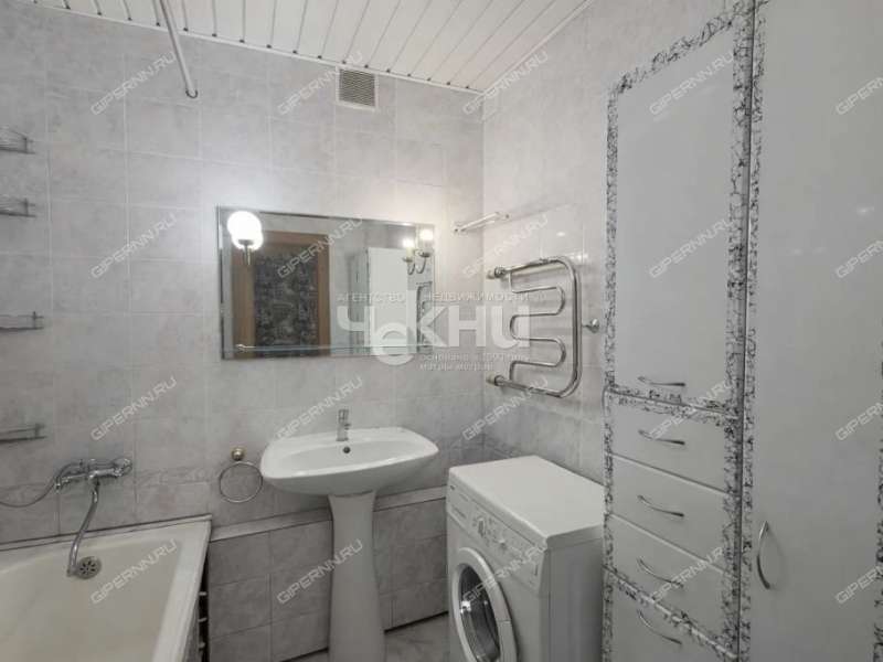 двухкомнатная квартира на улице Радио дом 8