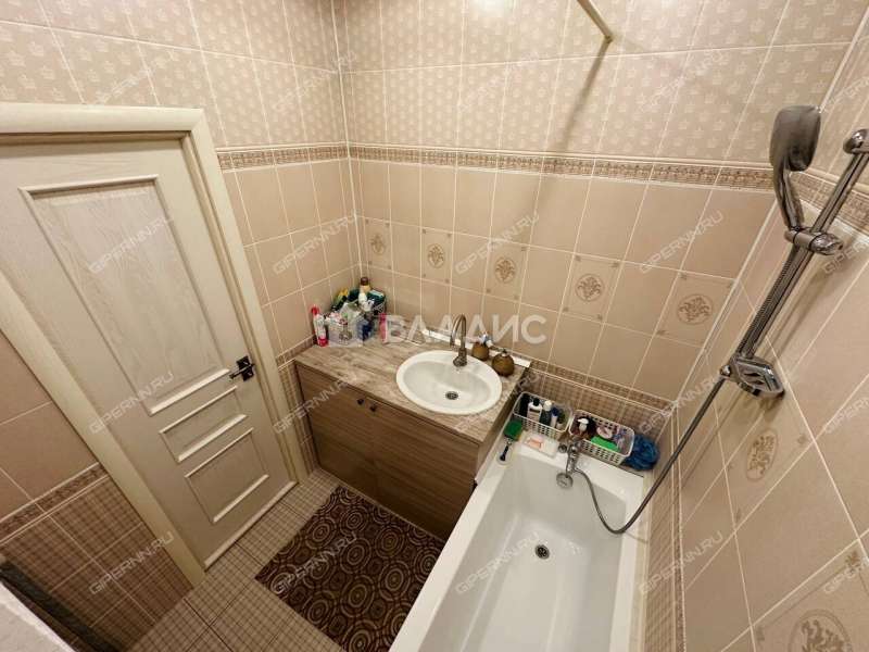 однокомнатная квартира на улице Родионова дом 25