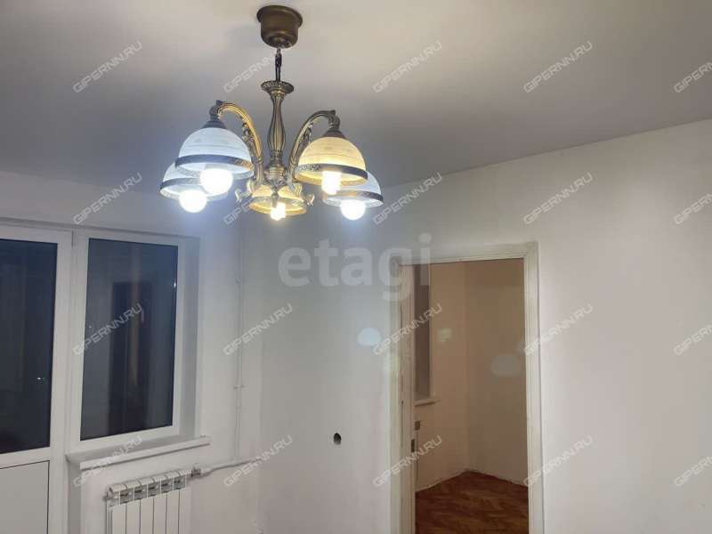 двухкомнатная квартира на улице Лескова дом 11