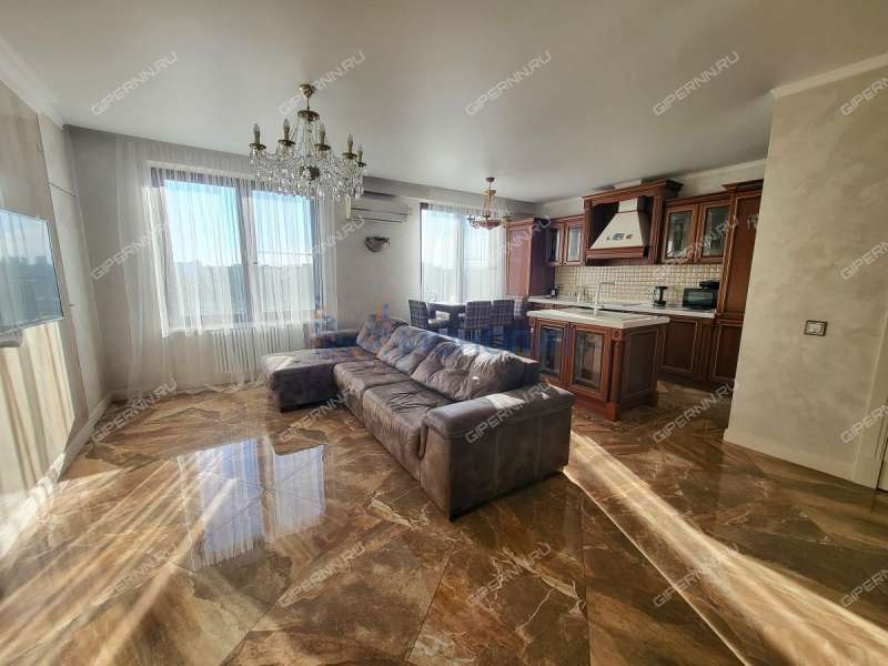 четырёхкомнатная квартира на улице Бетанкура дом 6