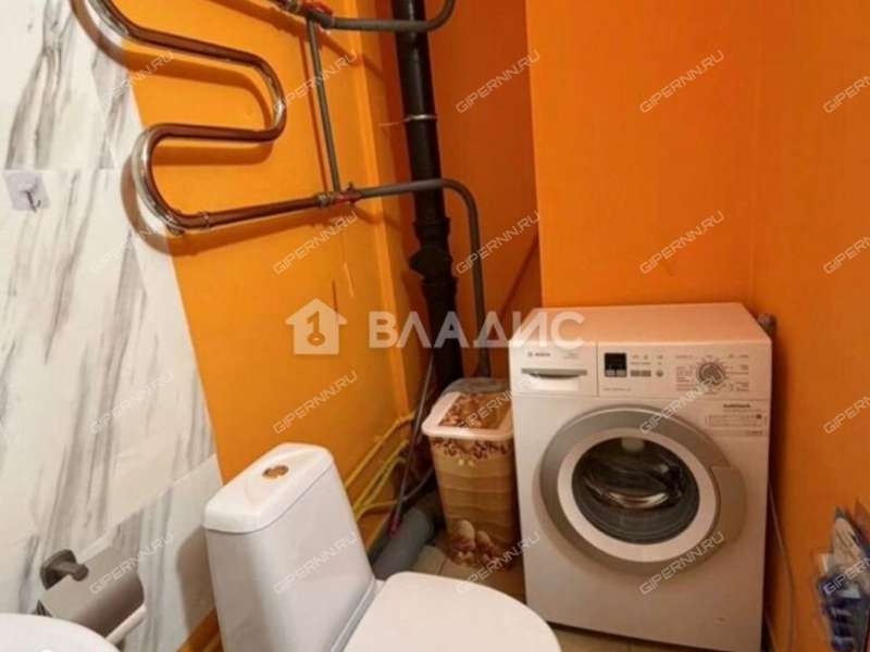 однокомнатная квартира на Волжской набережной дом 12