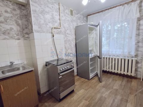 1-komnatnaya-ul-sergeya-esenina-d-4a фото