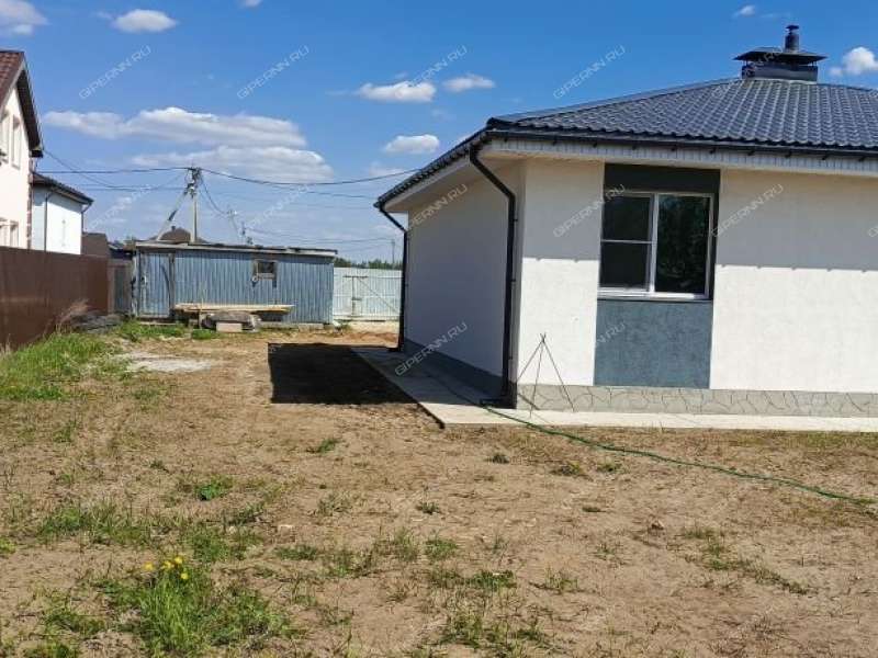 дом на улице Раздолье деревня Бурцево