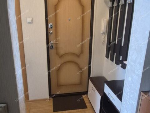 4-komnatnaya-ul-kerchenskaya-d-22 фото