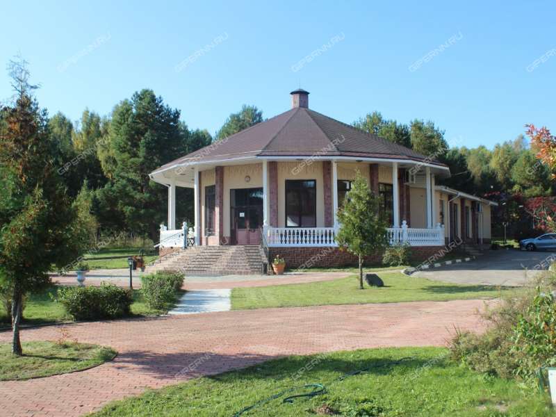 имущественный комплекс под недвижимость для отдыха, развлечений на  деревня Хмелевка