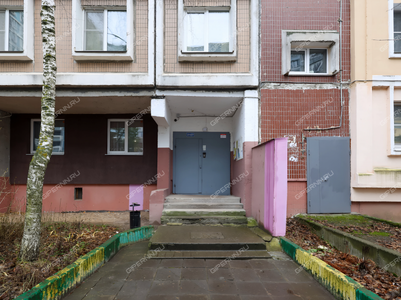 трёхкомнатная квартира на Волжской набережной дом 11