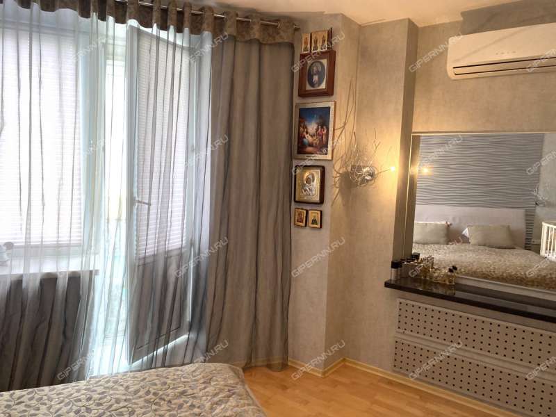 трёхкомнатная квартира на Варварской улице дом 40б