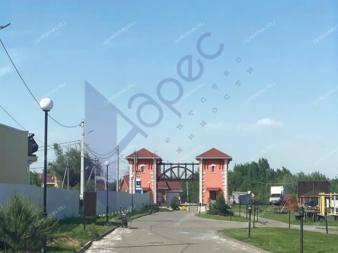 taunhaus-derevnya-frolovskoe-kstovskiy-rayon фото