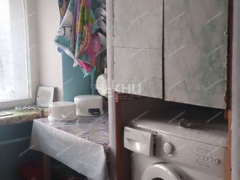 комната в доме 12а на улице Космонавта Комарова