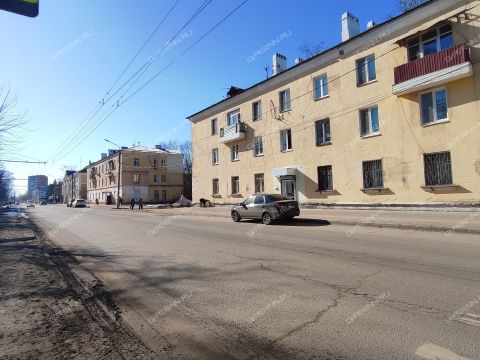 3-komnatnaya-ul-gorohoveckaya-d-18 фото