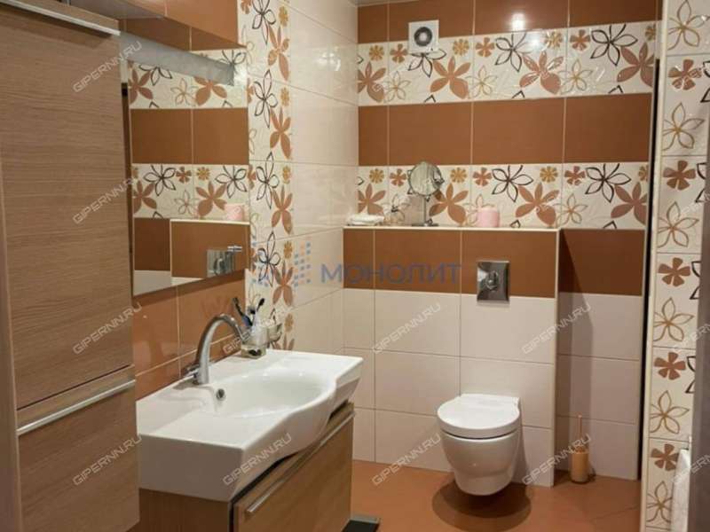 четырёхкомнатная квартира на улице Родионова дом 197 к1