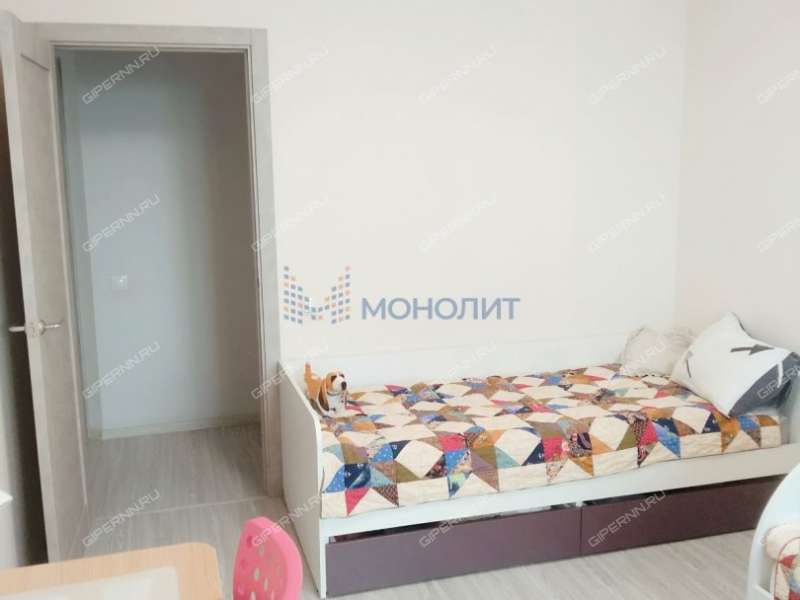 двухкомнатная квартира на улице Александра Хохлова дом 7