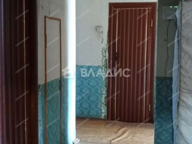 трёхкомнатная квартира на улице Гвардейцев дом 8