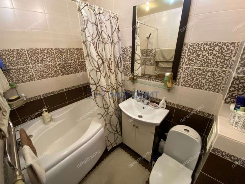 двухкомнатная квартира на проспекте Бусыгина дом 56