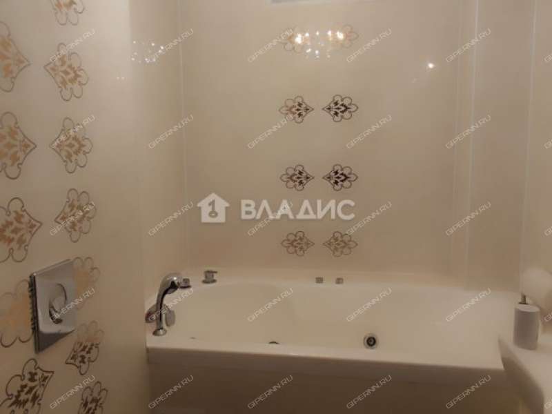 дом на Садовой улице посёлок Буревестник