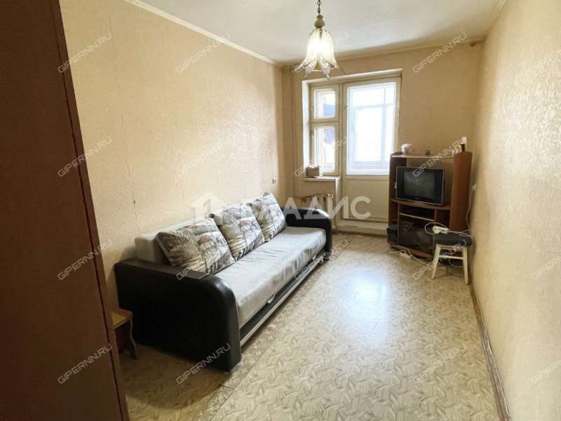 трёхкомнатная квартира на Заречной улице дом 3А