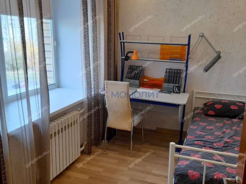трёхкомнатная квартира на улице Родионова дом 189/24