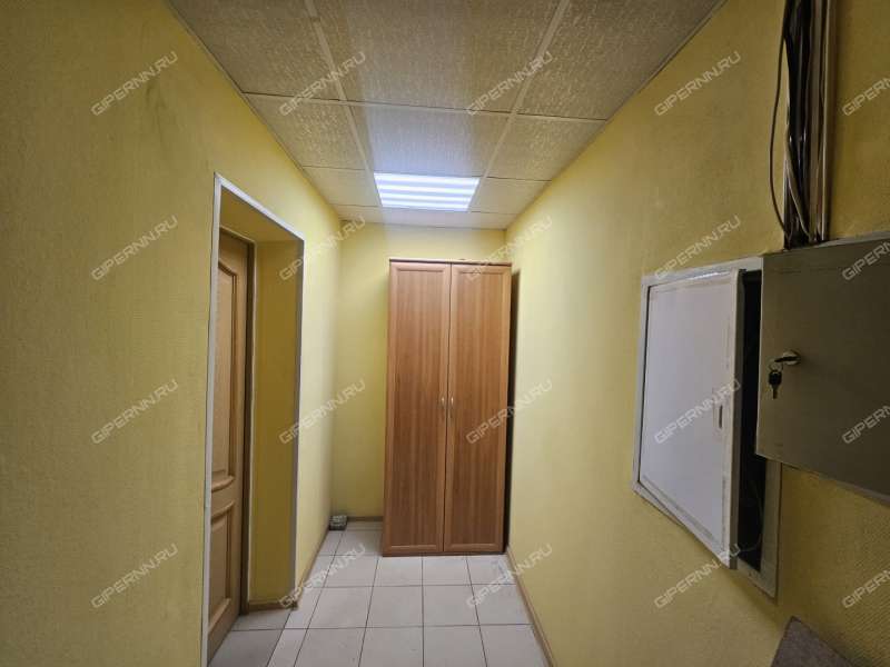 помещение под помещение свободного назначения, офис на Берёзовской улице