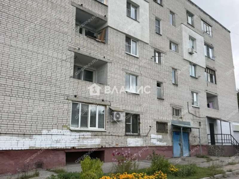 комната в доме 42 на улице Бурденко