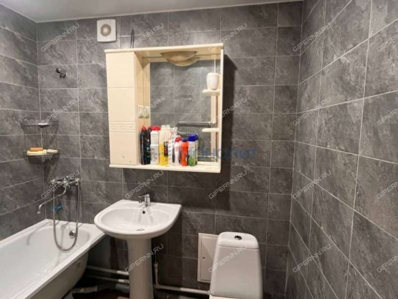 двухкомнатная квартира на проспекте Свердлова дом 33А город Дзержинск