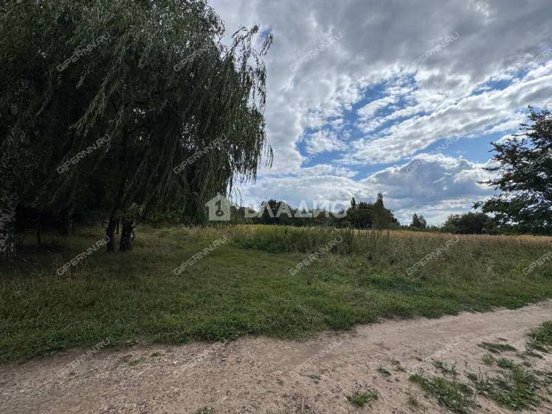 земельный участок 15 соток 345 деревня Бугры