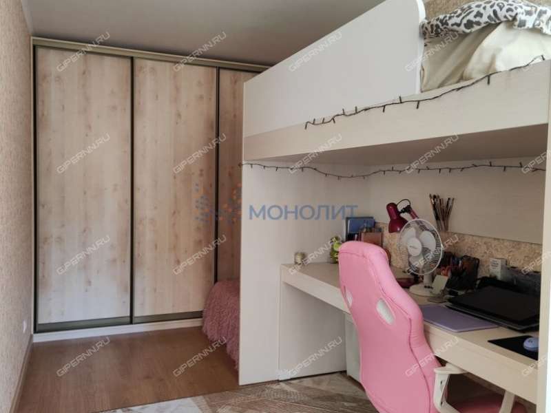 двухкомнатная квартира на улице Крылова дом 5А