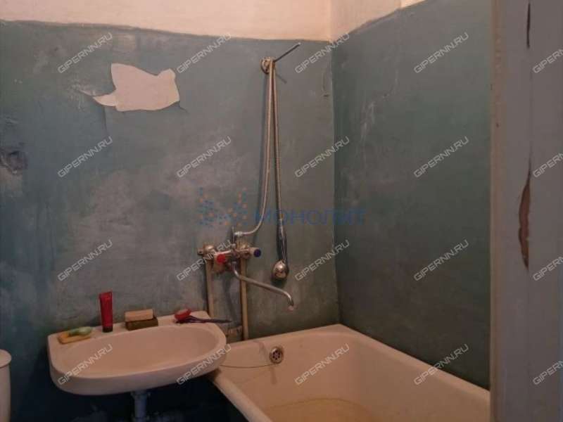 однокомнатная квартира на улице Героя Затылкова дом 4 рабочий посёлок Решетиха