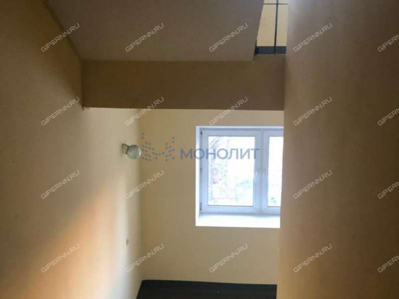 трёхкомнатная квартира на Варварской улице дом 40б