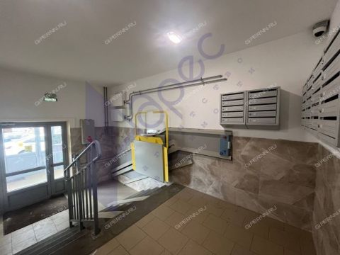 kvartira-studiya-prosp-korablestroiteley-d-50 фото