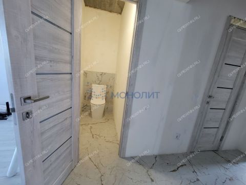 3-komnatnaya-ul-vyaznikovskaya-d-41 фото