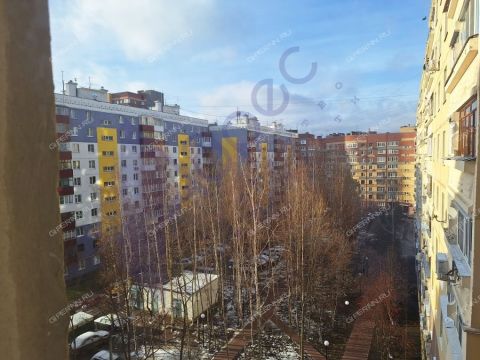 1-komnatnaya-ul-verhnepecherskaya-d-7-k3 фото