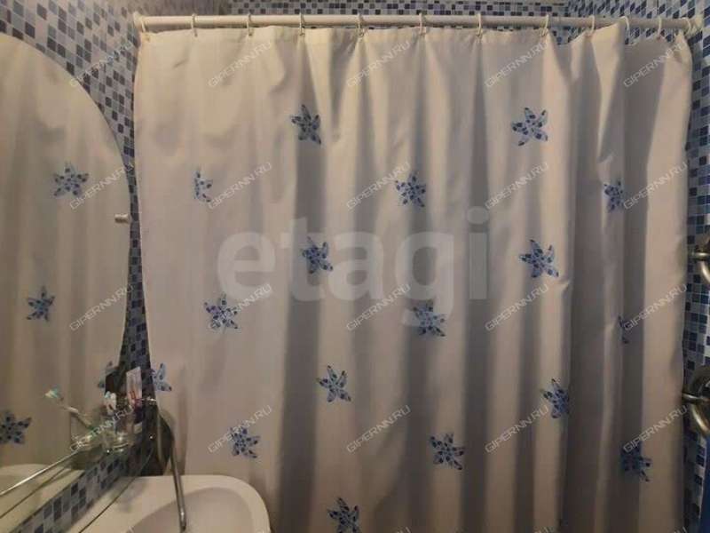 трёхкомнатная квартира на Подворной улице дом 1