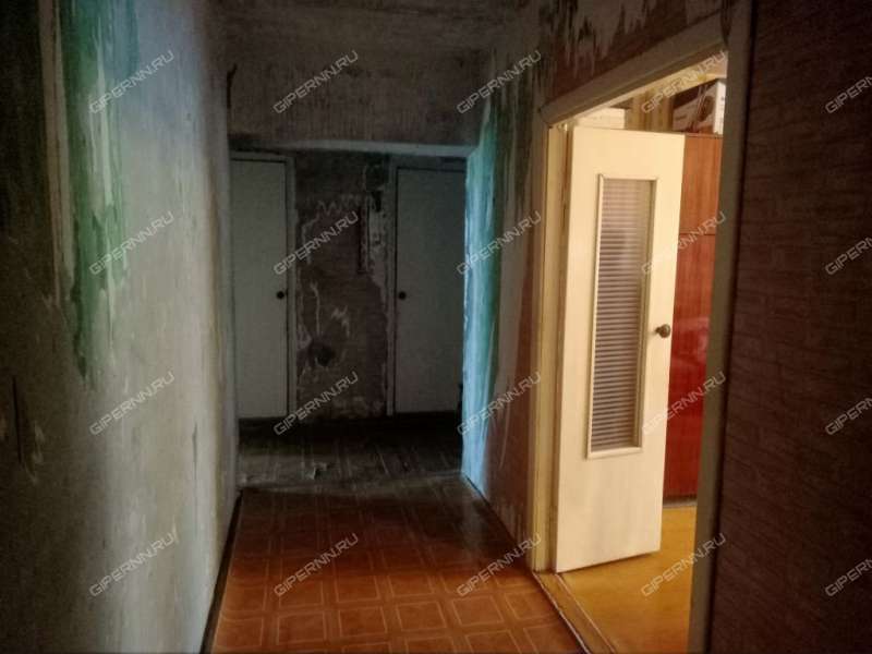 трёхкомнатная квартира на Космической улице дом 58