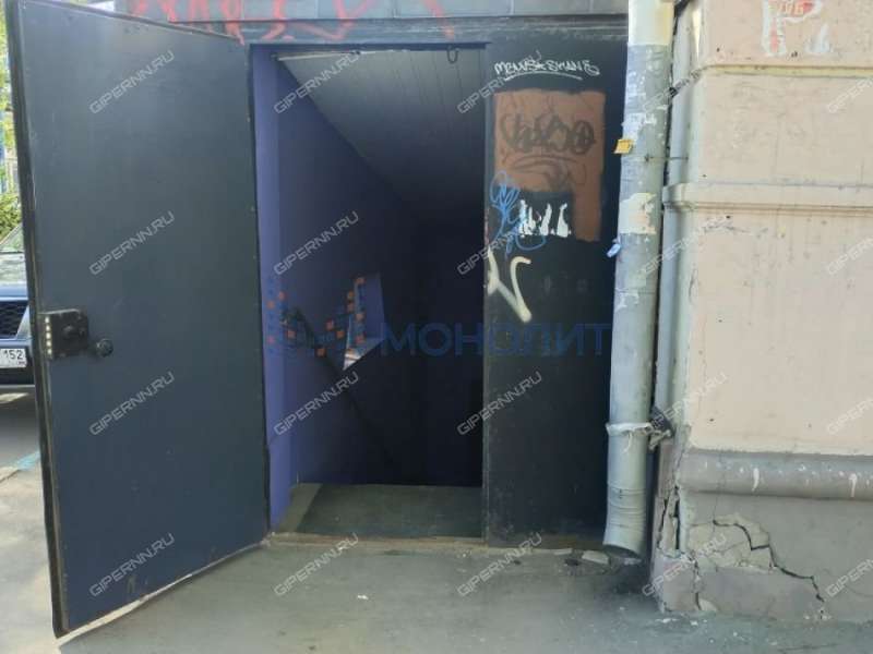 помещение под помещение свободного назначения, торговую площадь на проспекте Гагарина