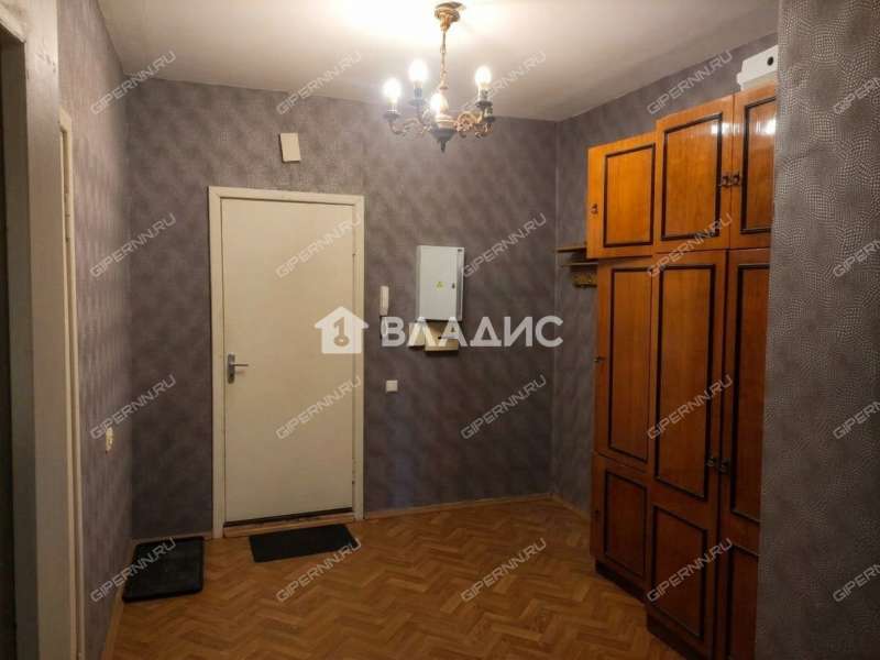 однокомнатная квартира на улице 40 лет Октября дом 5Б