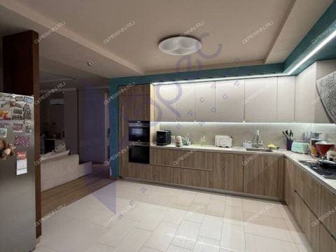 3-komnatnaya-ul-maksima-gorkogo-d-77 фото