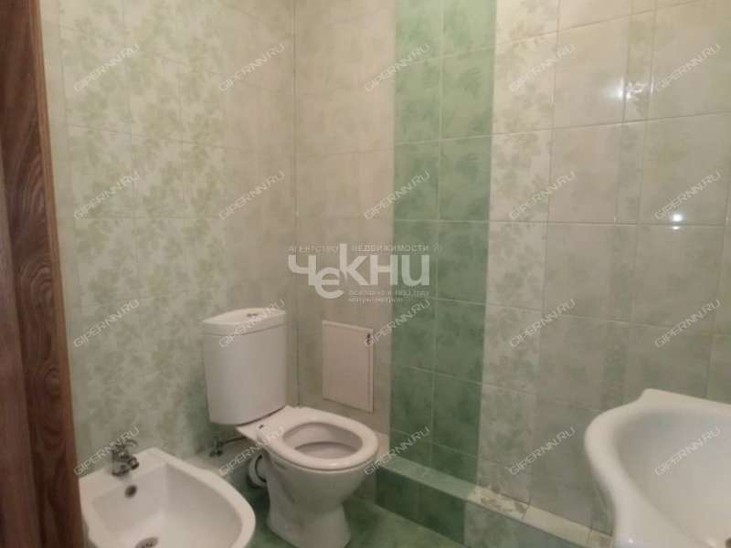 двухкомнатная квартира на улице Ванеева дом 6