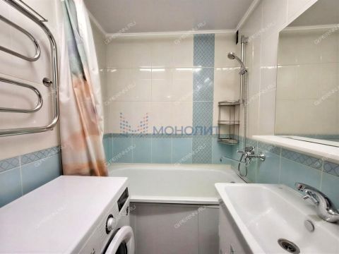 2-komnatnaya-ul-sergeya-akimova-d-2 фото