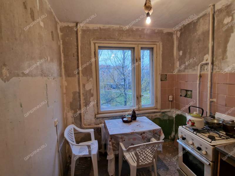 двухкомнатная квартира в 3-м микрорайоне дом 6 город Кстово