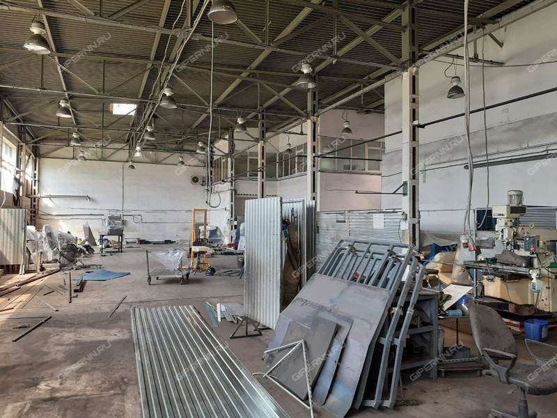 помещение под склад на Молодежный пр-кт, д.80к1