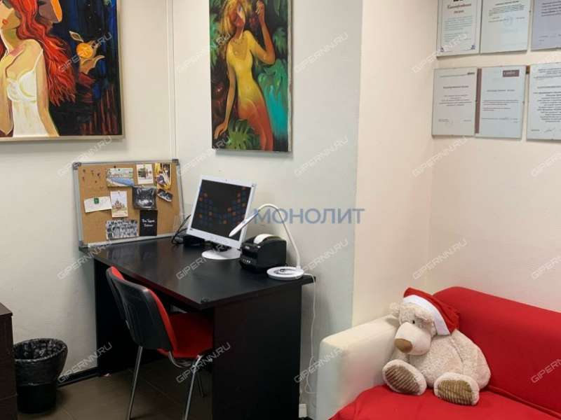 помещение под помещение свободного назначения, недвижимость под медицинские учреждения на улице Пискунова