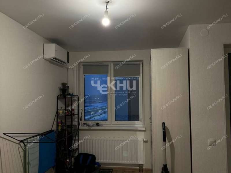 квартира-студия на проспекте Героев Донбасса дом 3