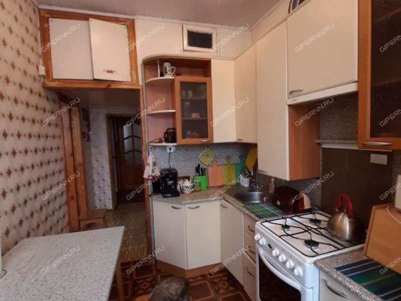 трёхкомнатная квартира на улице Бекетова дом 10б