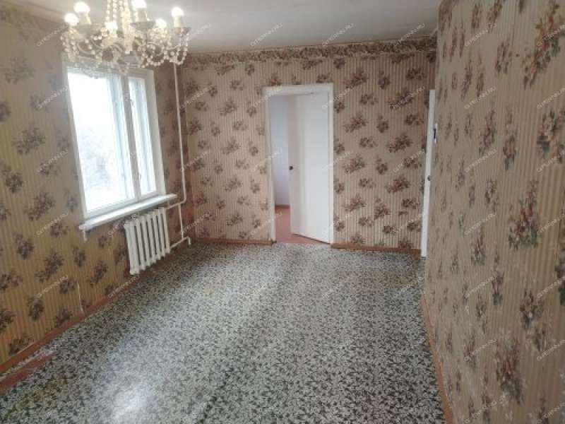 трёхкомнатная квартира на улице Героя Шнитникова дом 26