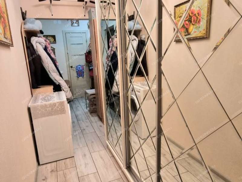 двухкомнатная квартира на Бурнаковской улице дом 121