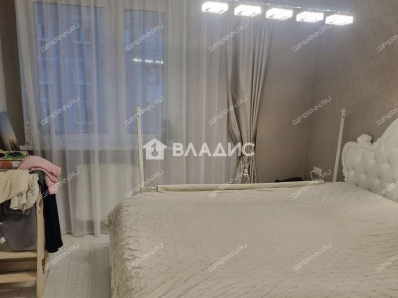 трёхкомнатная квартира на проспекте Кораблестроителей дом 1А