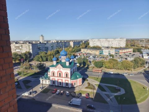 2-komnatnaya-ul-geroev-kosmosa-d-2 фото