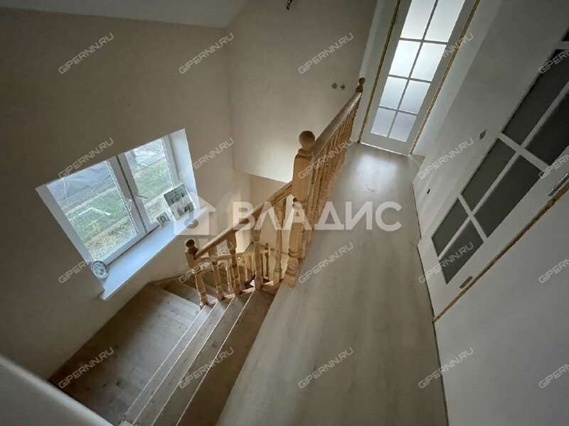 дом на улице Ясная коттеджный поселок Каменки