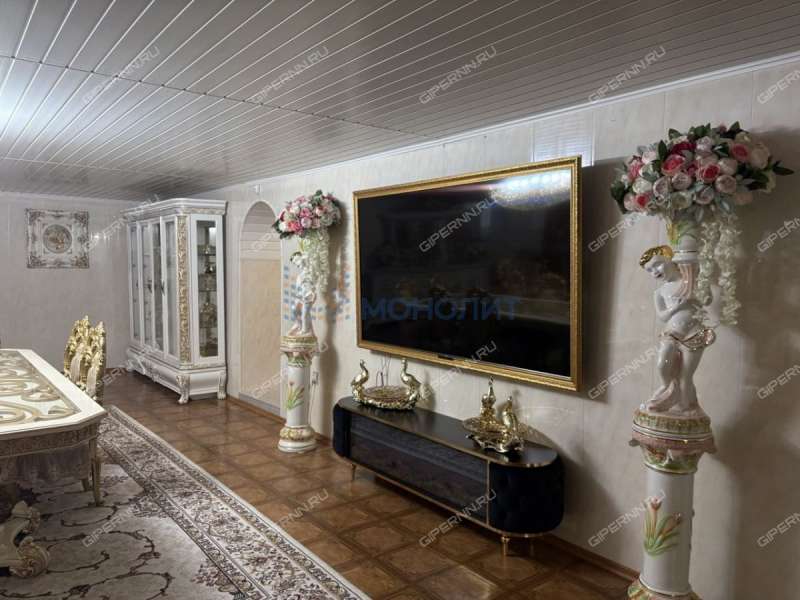 дом на Тростниковой улице