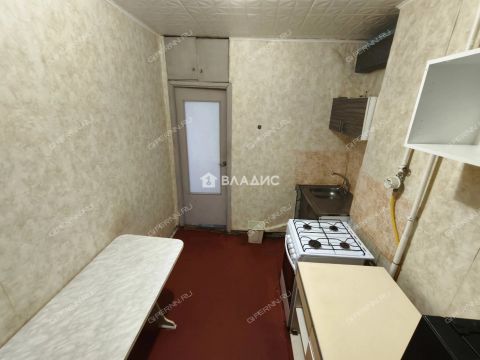 2-komnatnaya-ul-sergeya-esenina-d-31 фото
